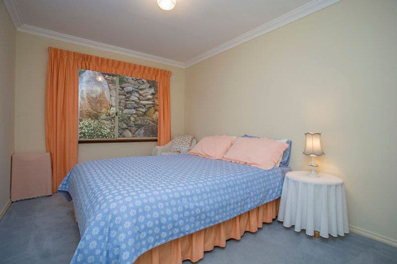15 Carramar Drive, KALAMUNDA WA 6076, Kalamunda - Thumbnail 7
