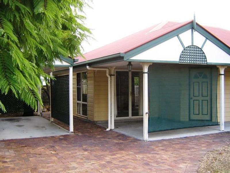8 Sheffield Street, Oxley QLD 4075, Oxley - Image 1