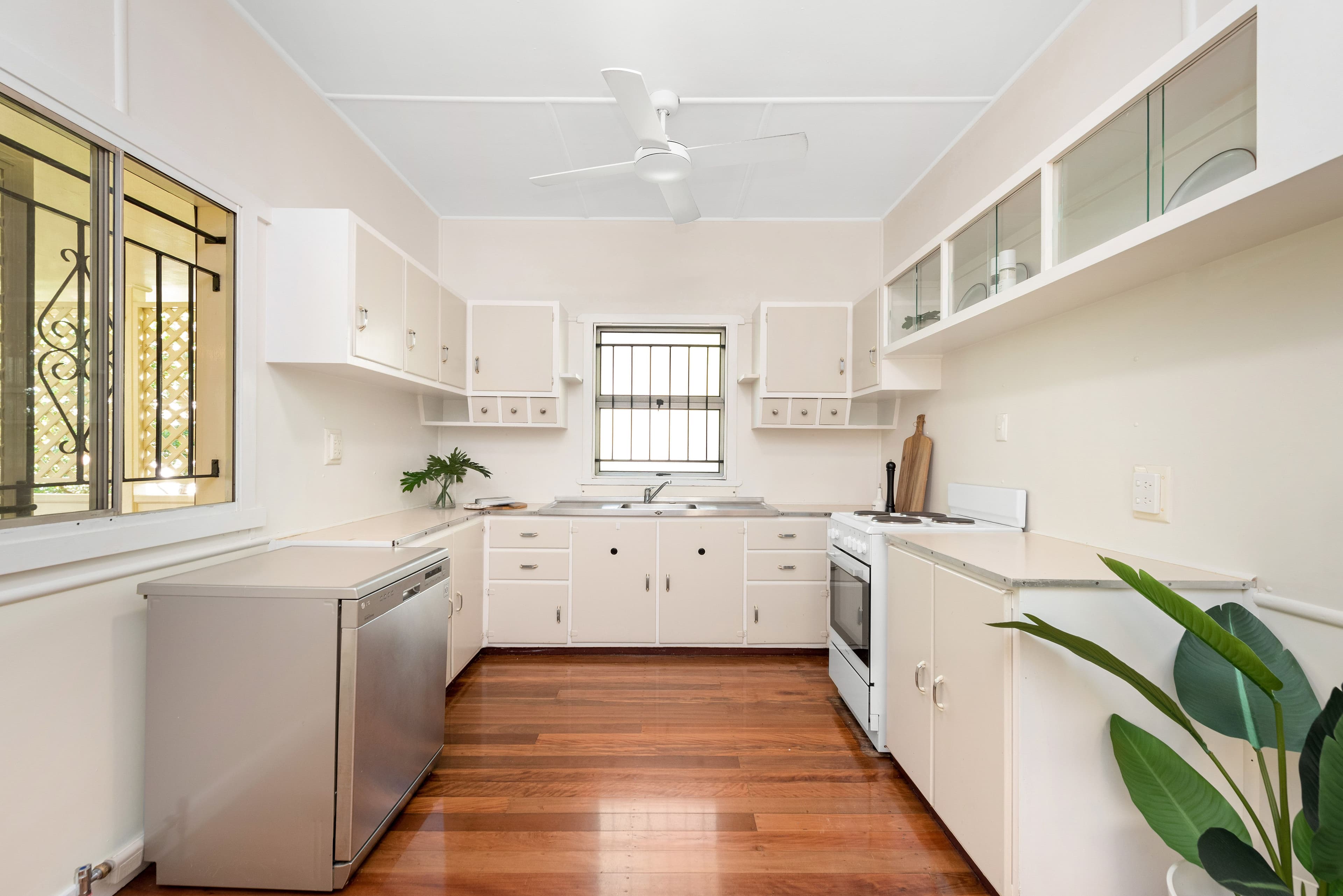 122 Richmond Road, Morningside QLD 4170, Morningside - Thumbnail 4