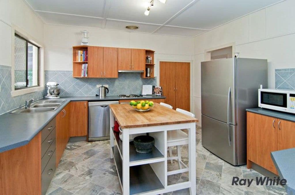 71 Pateena Street, Stafford QLD 4053, Stafford - Thumbnail 8