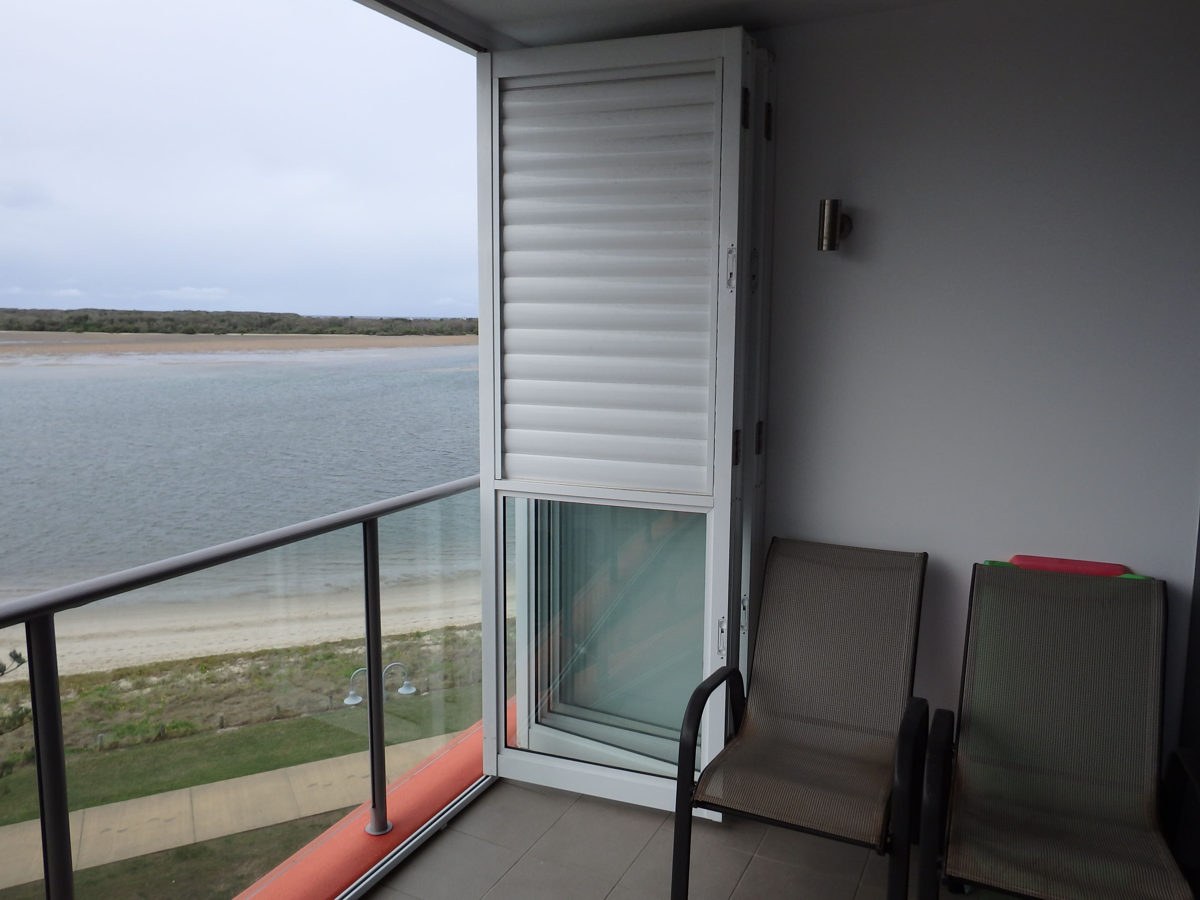 4-6 Clark Street, Biggera Waters QLD 4216, Biggera Waters - Thumbnail 2