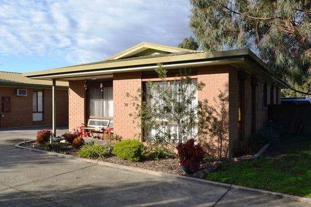 34 Oak Street, SEYMOUR VIC 3660, Seymour - Thumbnail 2