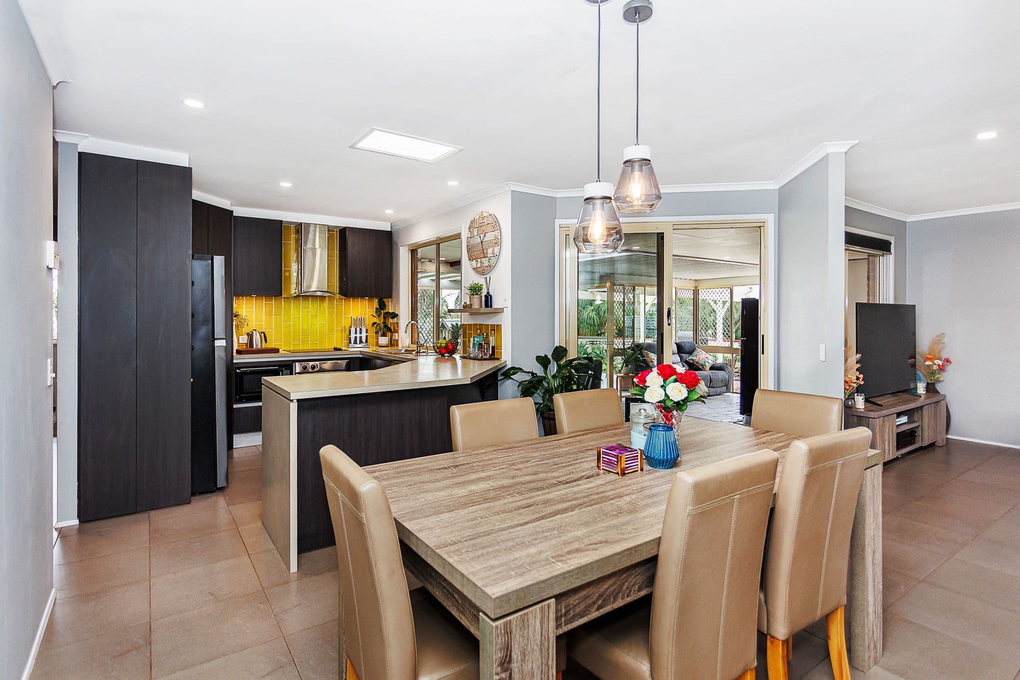 5 Leesa Court, Highland Park QLD 4211, Highland Park - Thumbnail 5