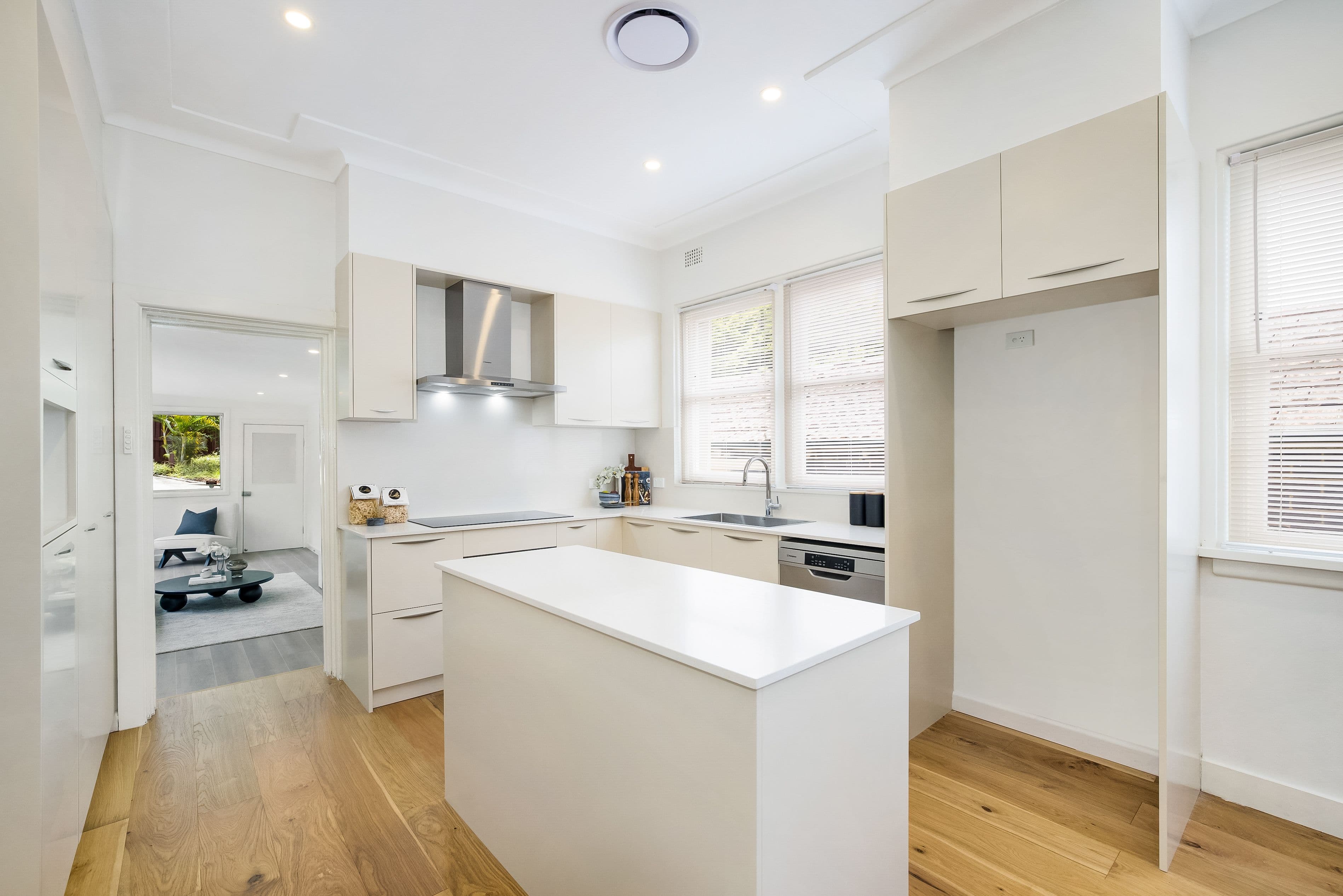 77 Stafford Road, Artarmon NSW 2064, Artarmon - Thumbnail 3