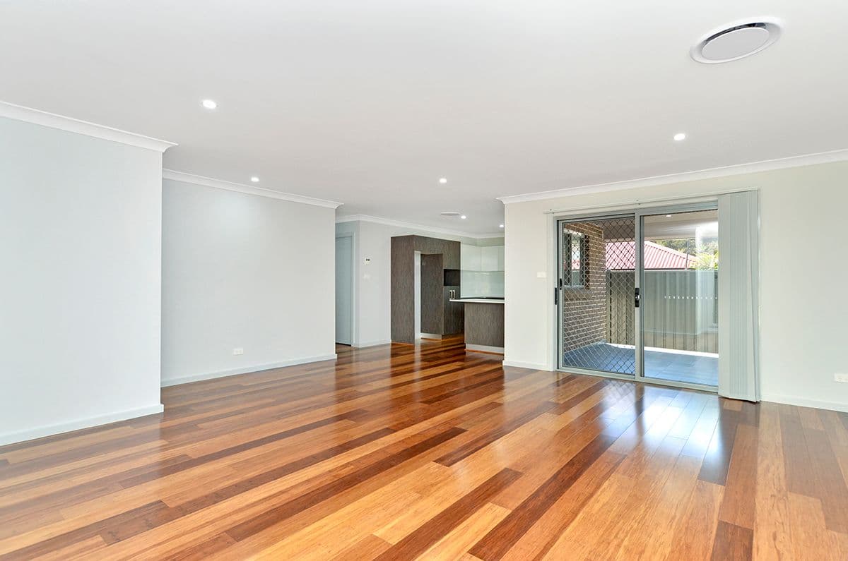 15 Warrigal Street, Blackwall - Image 1