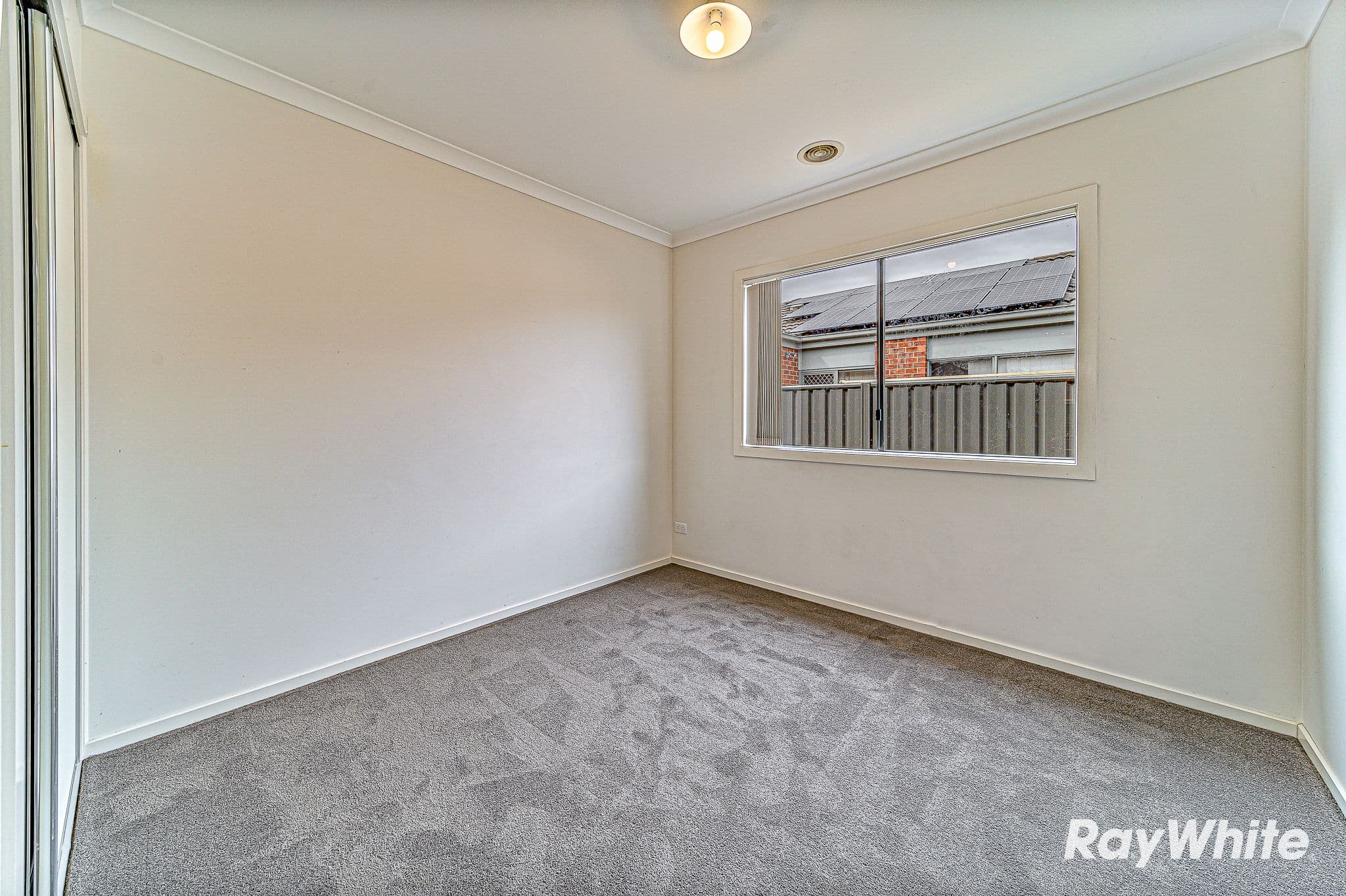 33 Pamela Avenue, Jackass Flat VIC 3556, Jackass Flat - Thumbnail 3