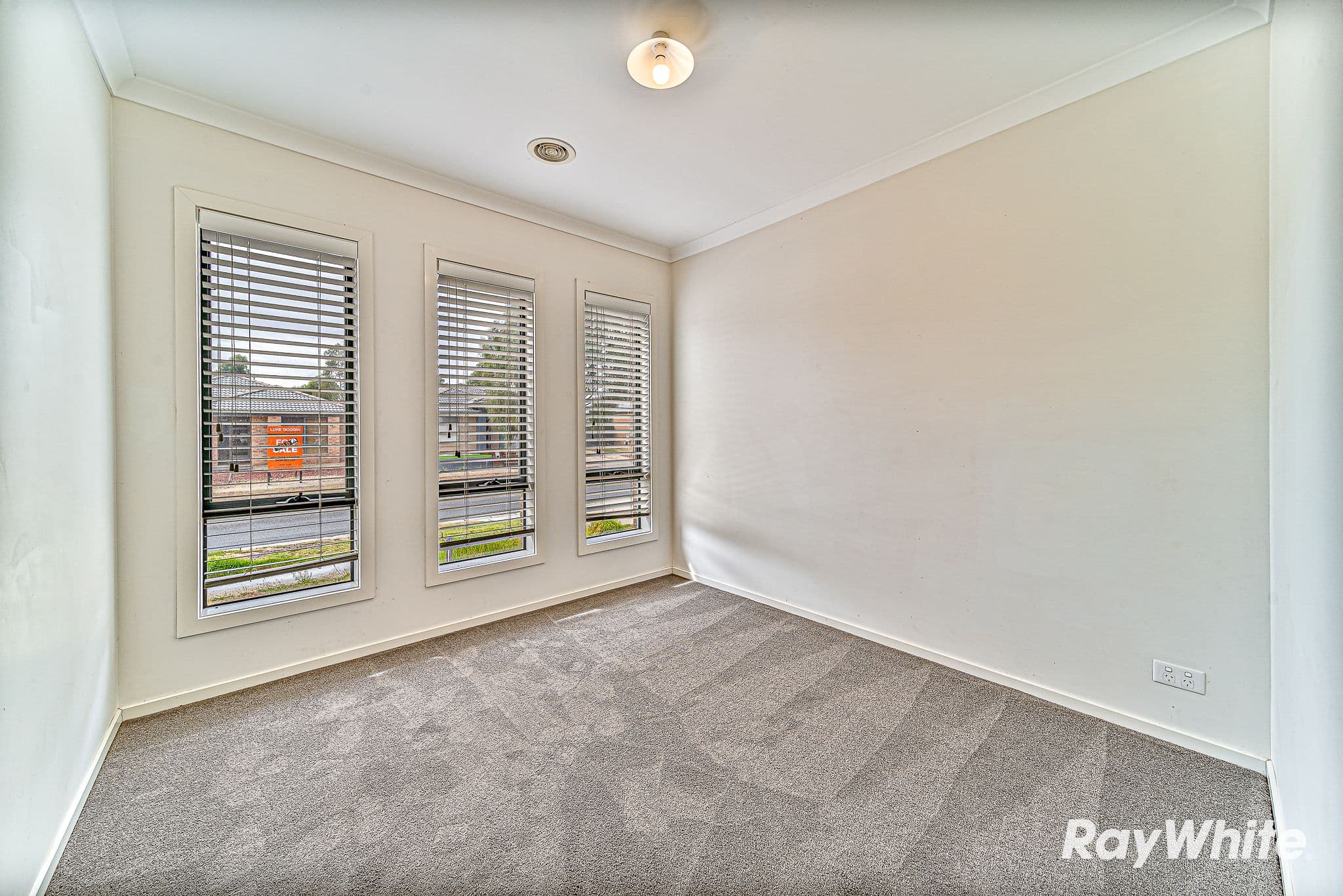 33 Pamela Avenue, Jackass Flat VIC 3556, Jackass Flat - Thumbnail 4