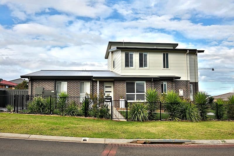 21 Elambra Parade, Gerringong - Image 1
