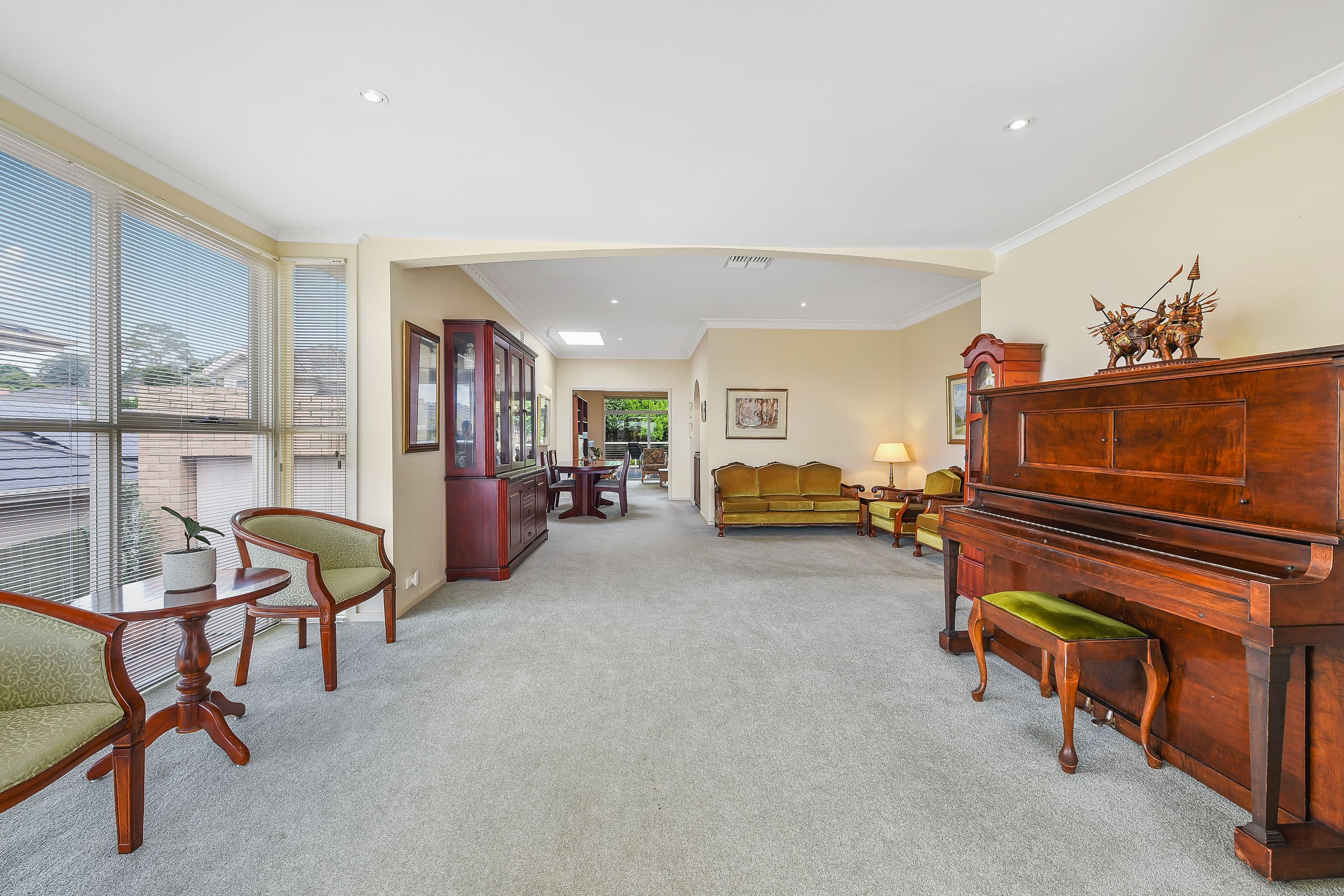 25 Glen Court, Glen Waverley VIC 3150, Glen Waverley - Thumbnail 7