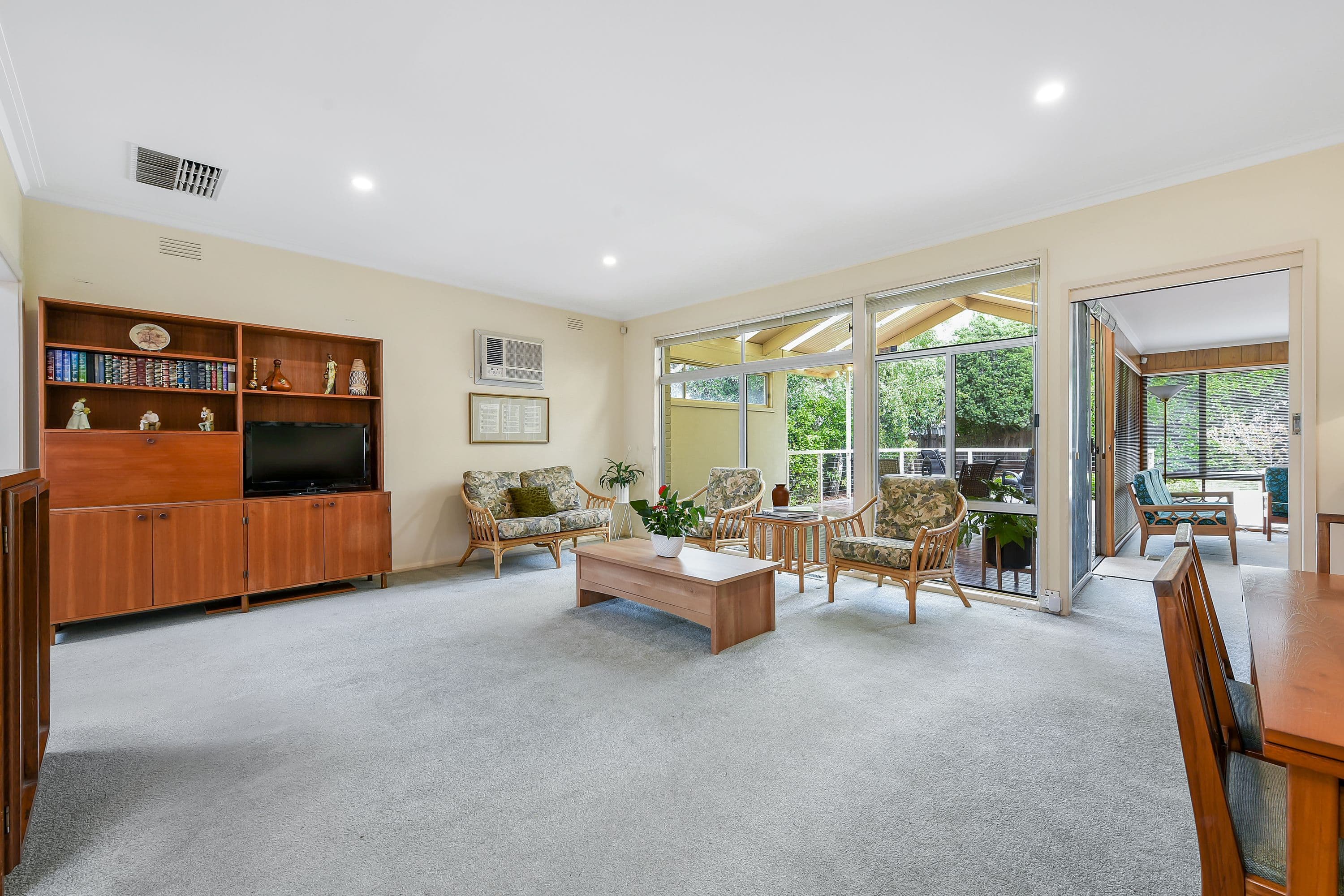 25 Glen Court, Glen Waverley VIC 3150, Glen Waverley - Thumbnail 8