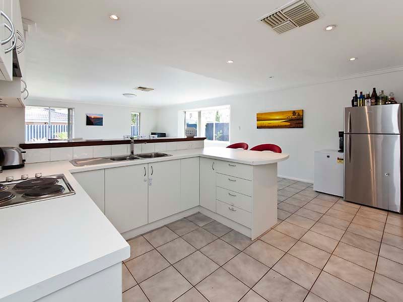 46 Warburton Avenue, PADBURY WA 6025, Padbury - Thumbnail 4