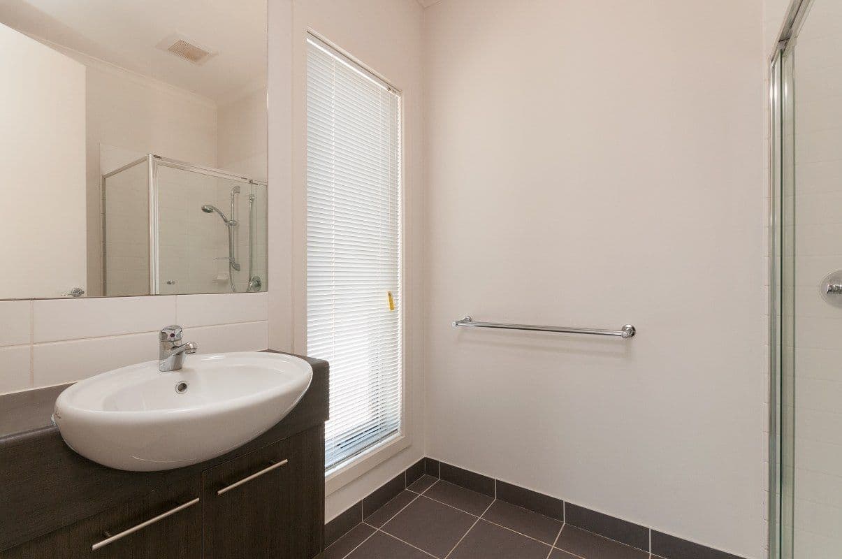 2 Stafford Link, CRAIGIEBURN VIC 3064, Craigieburn - Thumbnail 7