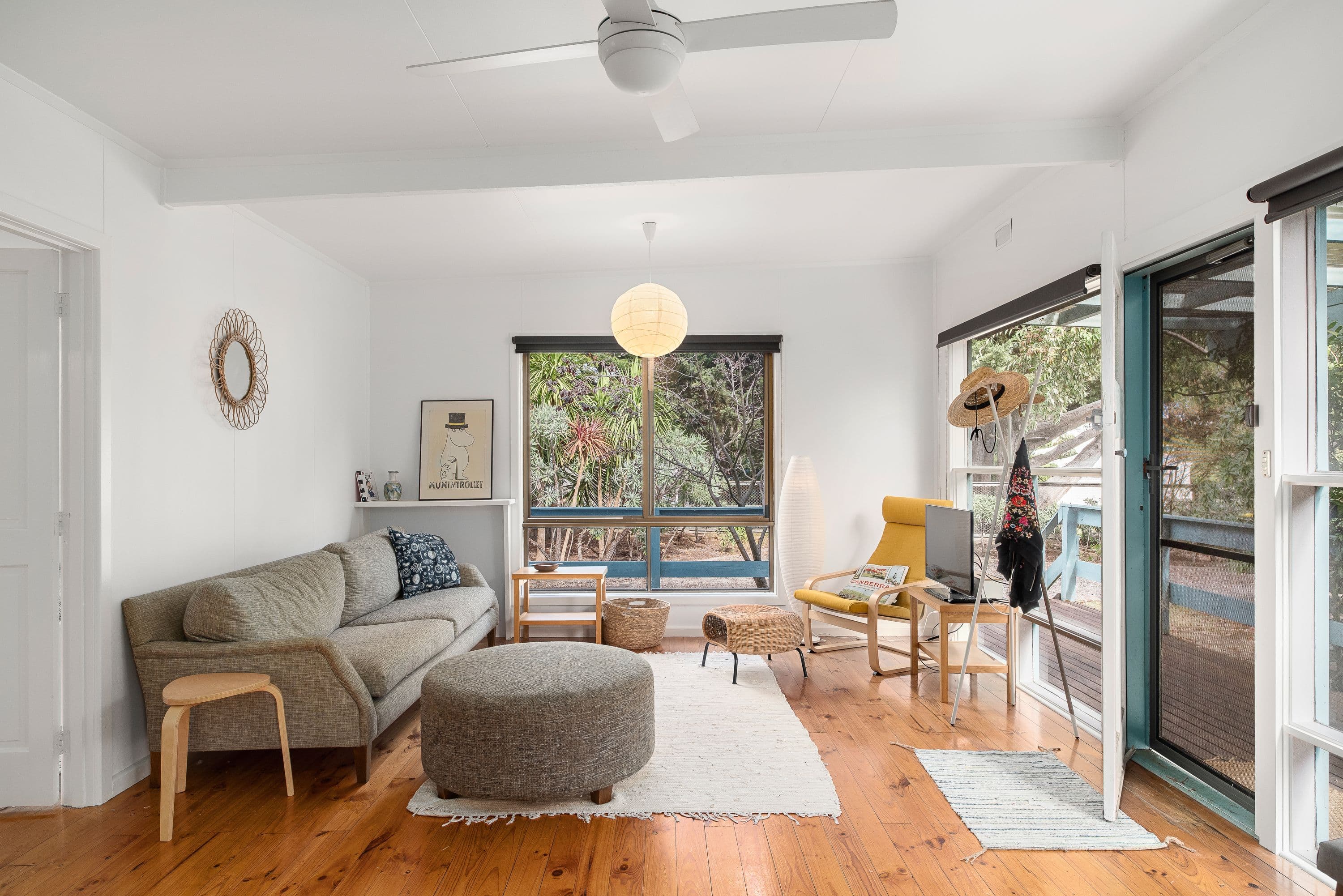 111 Red Rocks Road, Cowes VIC 3922, Cowes - Thumbnail 2