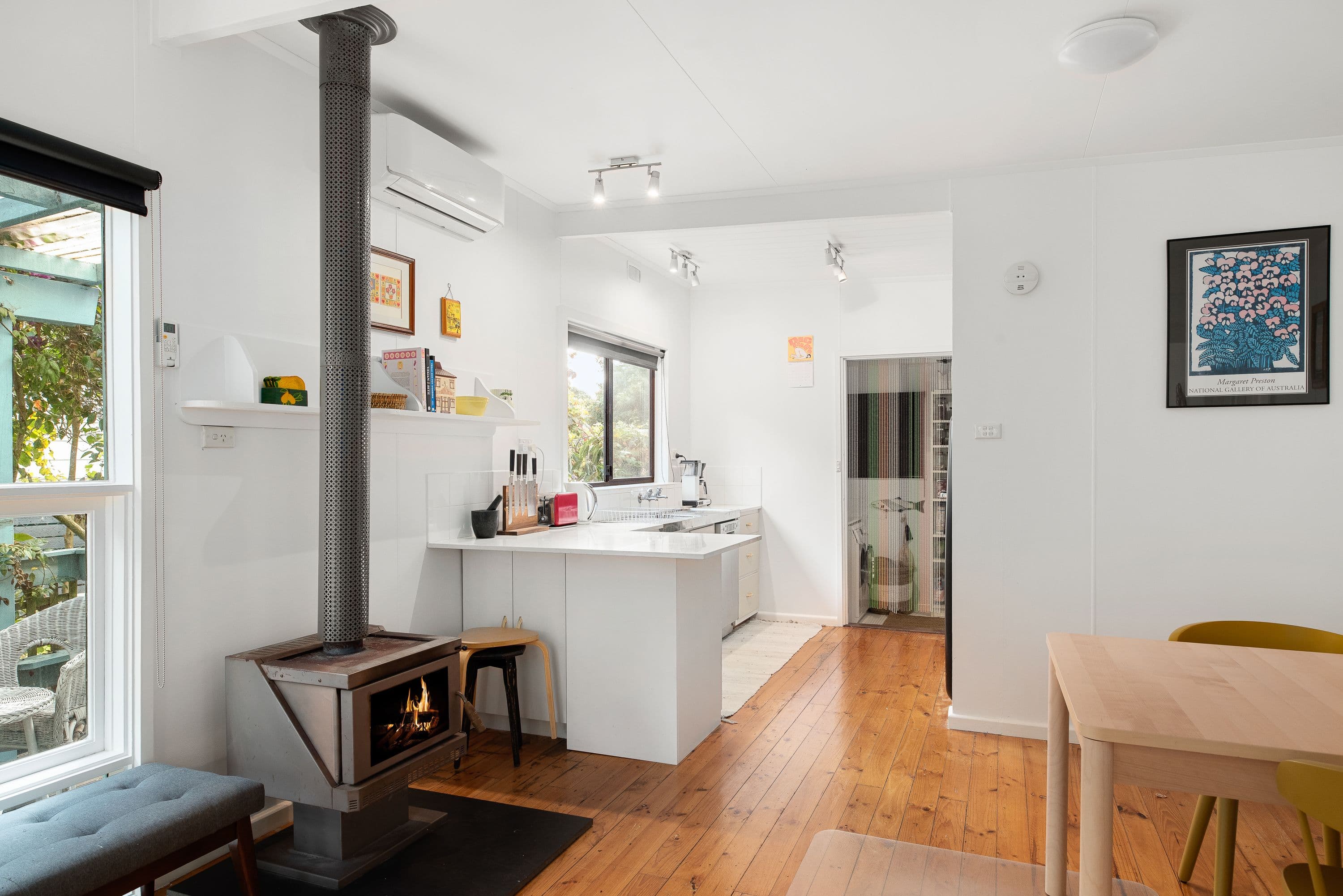 111 Red Rocks Road, Cowes VIC 3922, Cowes - Thumbnail 3