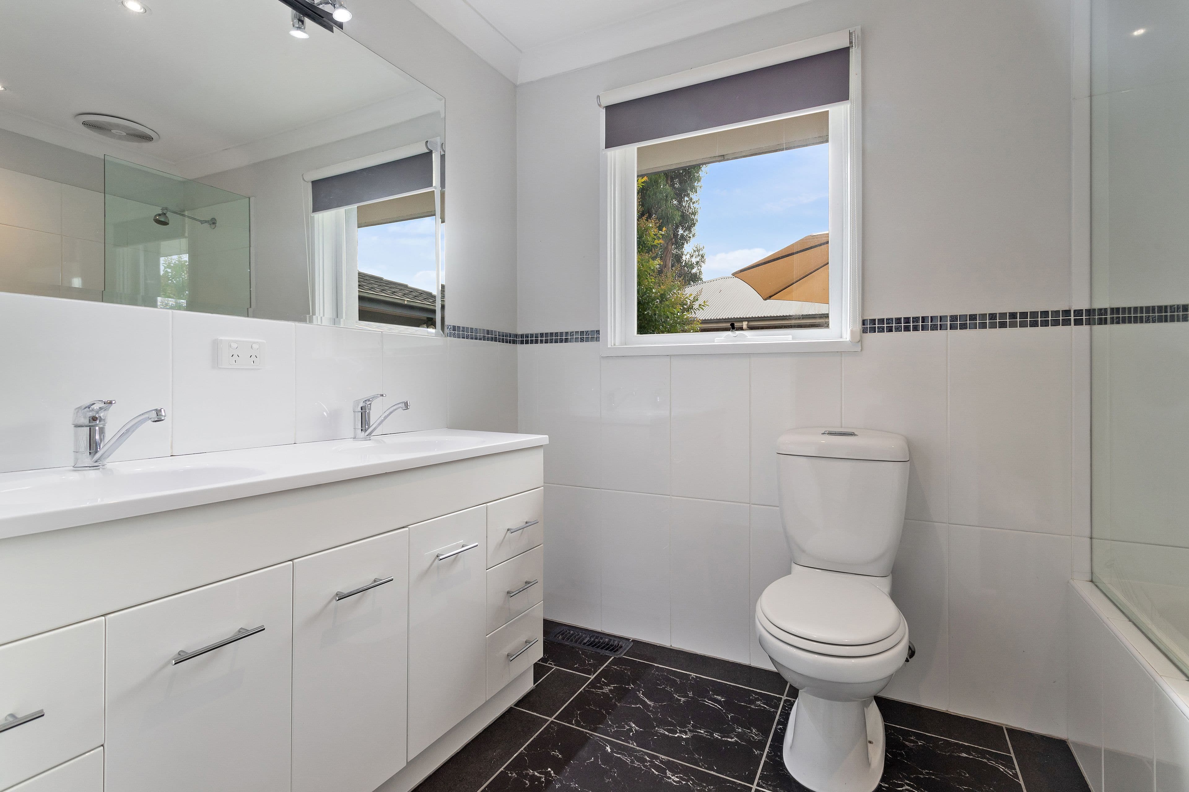53 Lancaster Road, Mooroolbark VIC 3138, Mooroolbark - Thumbnail 6