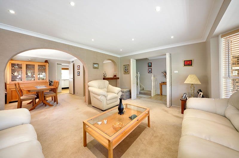 19 Sylvan Ridge Drive, ILLAWONG NSW 2234, Illawong - Thumbnail 2
