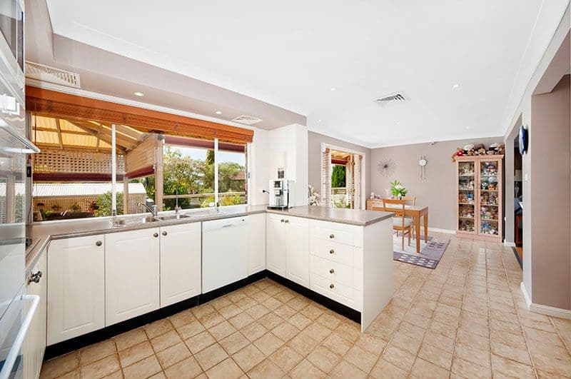 19 Sylvan Ridge Drive, ILLAWONG NSW 2234, Illawong - Thumbnail 4
