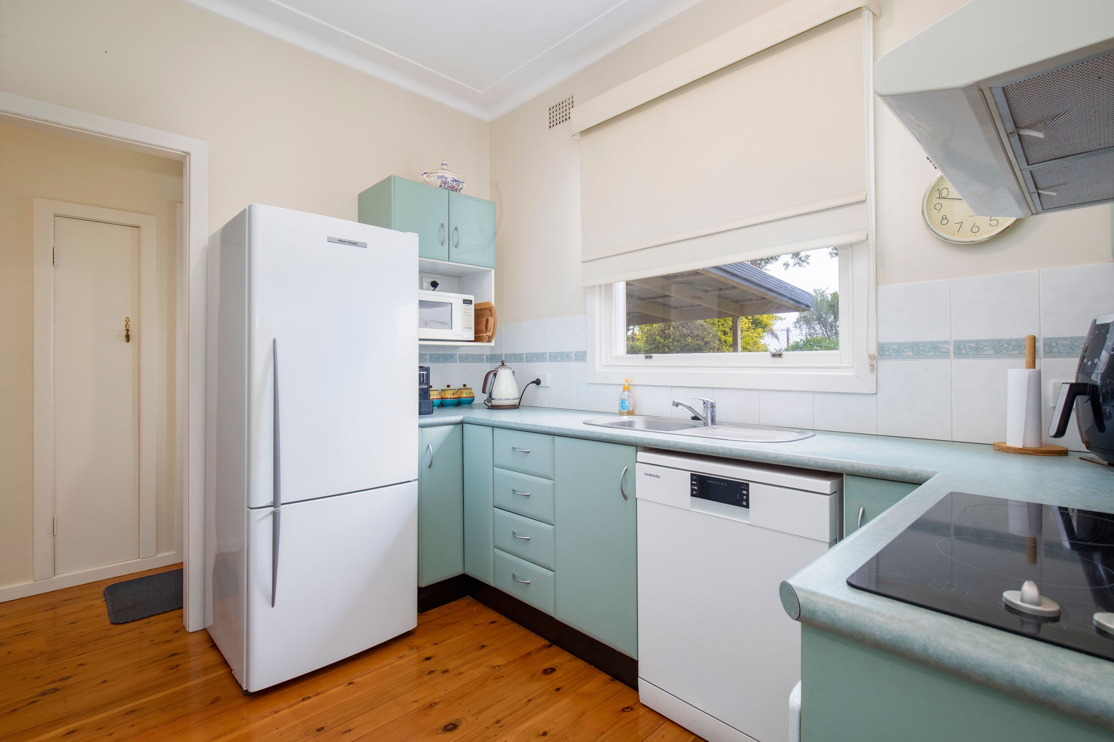 6 Taylor Crescent, Warners Bay NSW 2282, Warners Bay - Thumbnail 6