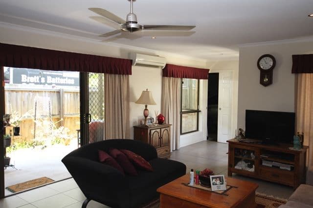 61 Beerwah Parade, Beerwah QLD 4519, Beerwah - Thumbnail 3
