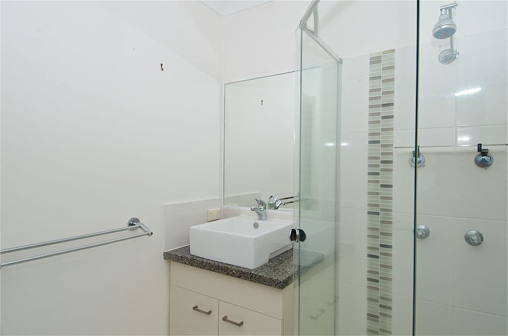 46 Tiger Drive, Arundel QLD 4214, Arundel - Thumbnail 6