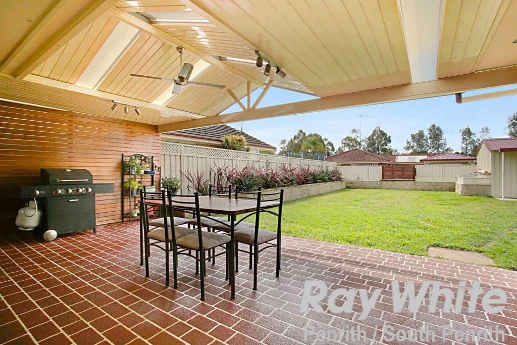 15 Paganini Crescent, Claremont Meadows - Thumbnail 4