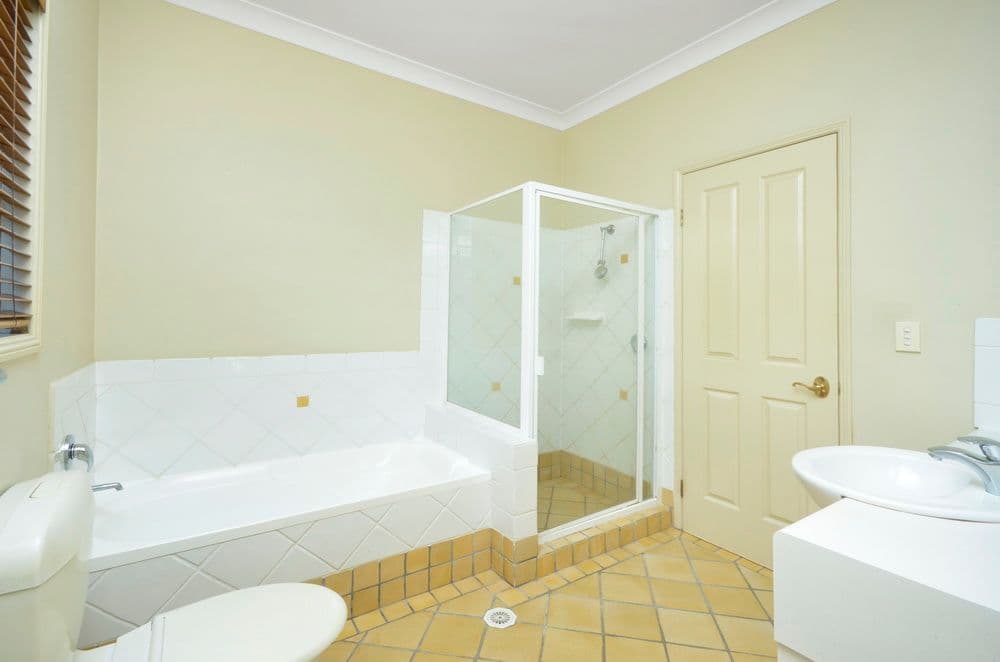 11 Pelham Street, COORPAROO QLD 4151, Coorparoo - Thumbnail 4