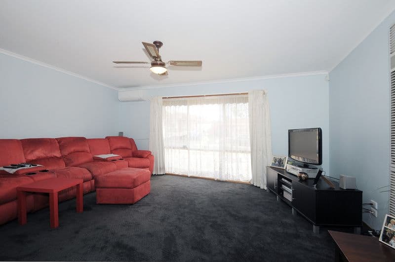96 Carrum Woods Drive, CARRUM DOWNS VIC 3201, Carrum Downs - Thumbnail 3