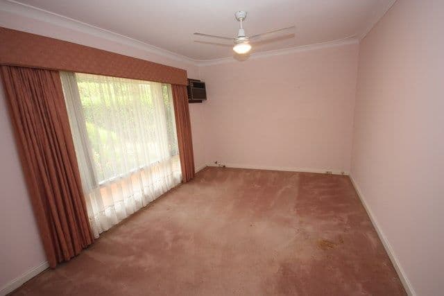 9 Simmonds Street, Morley WA 6062, Morley - Thumbnail 3