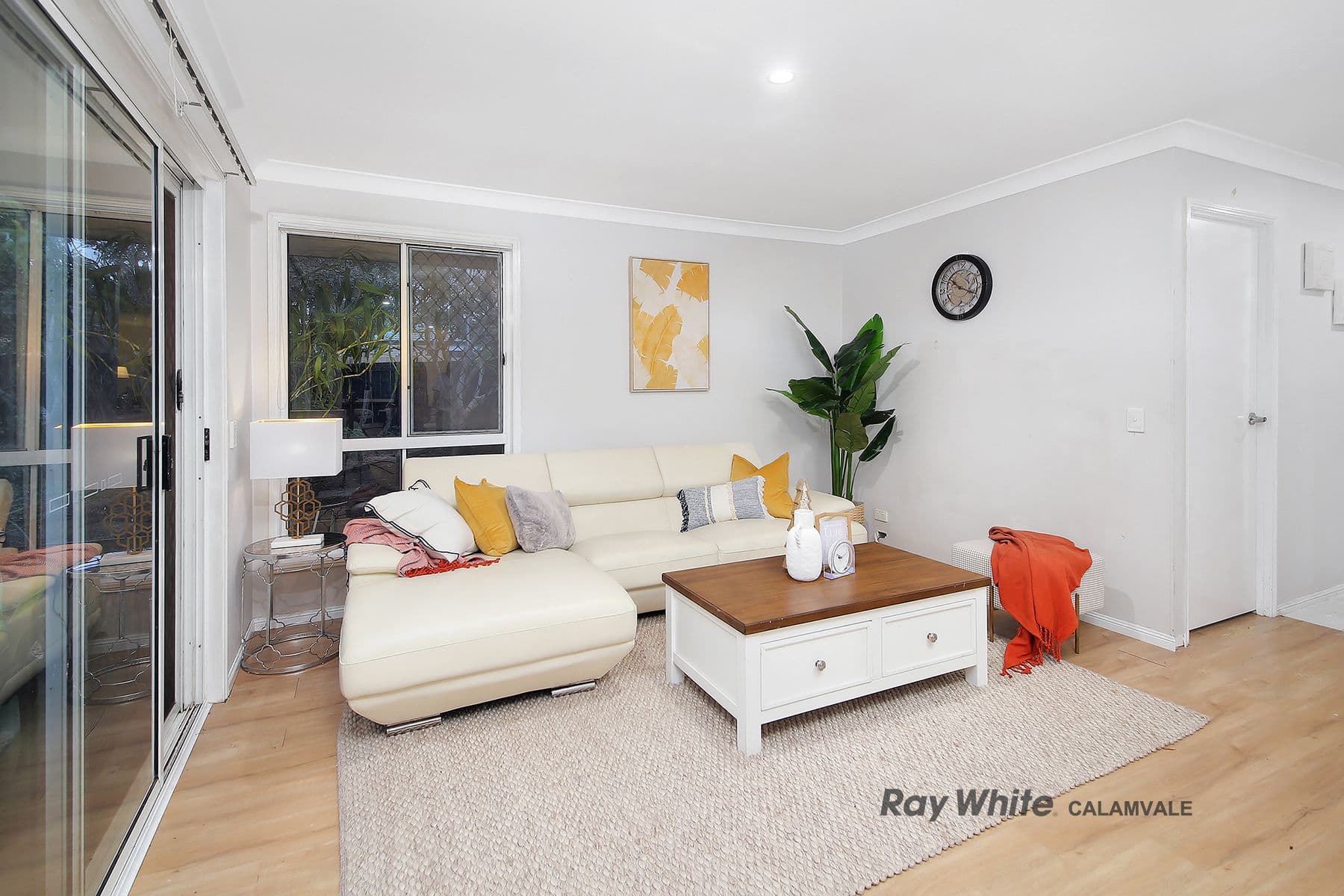 28 Tuberose Place, Calamvale QLD 4116, Calamvale - Thumbnail 2