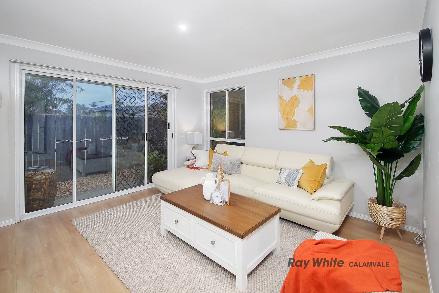 28 Tuberose Place, Calamvale QLD 4116, Calamvale - Thumbnail 3