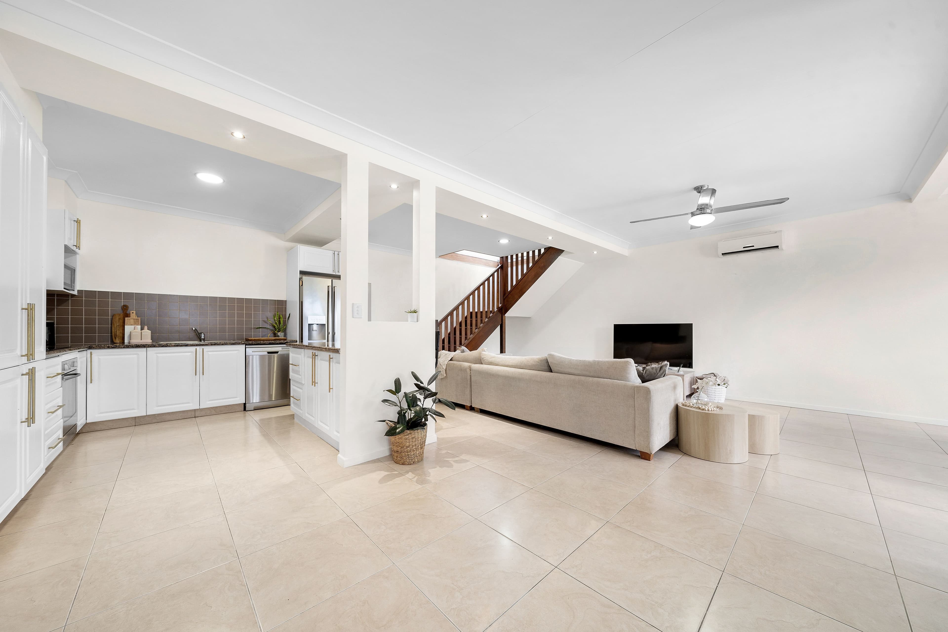 13 Amy Drive, Beenleigh QLD 4207, Beenleigh - Thumbnail 3