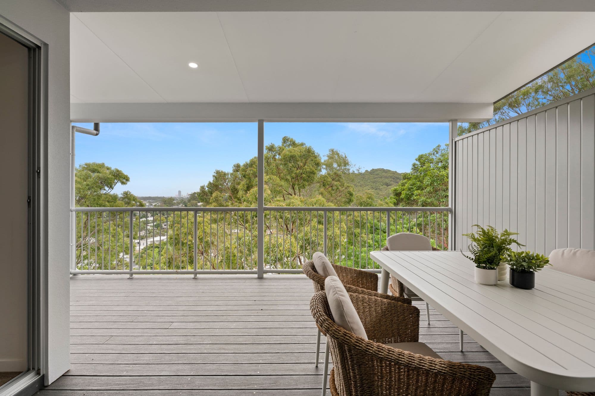 4 Fleay Court, Burleigh Heads QLD 4220, Burleigh Heads - Image 1