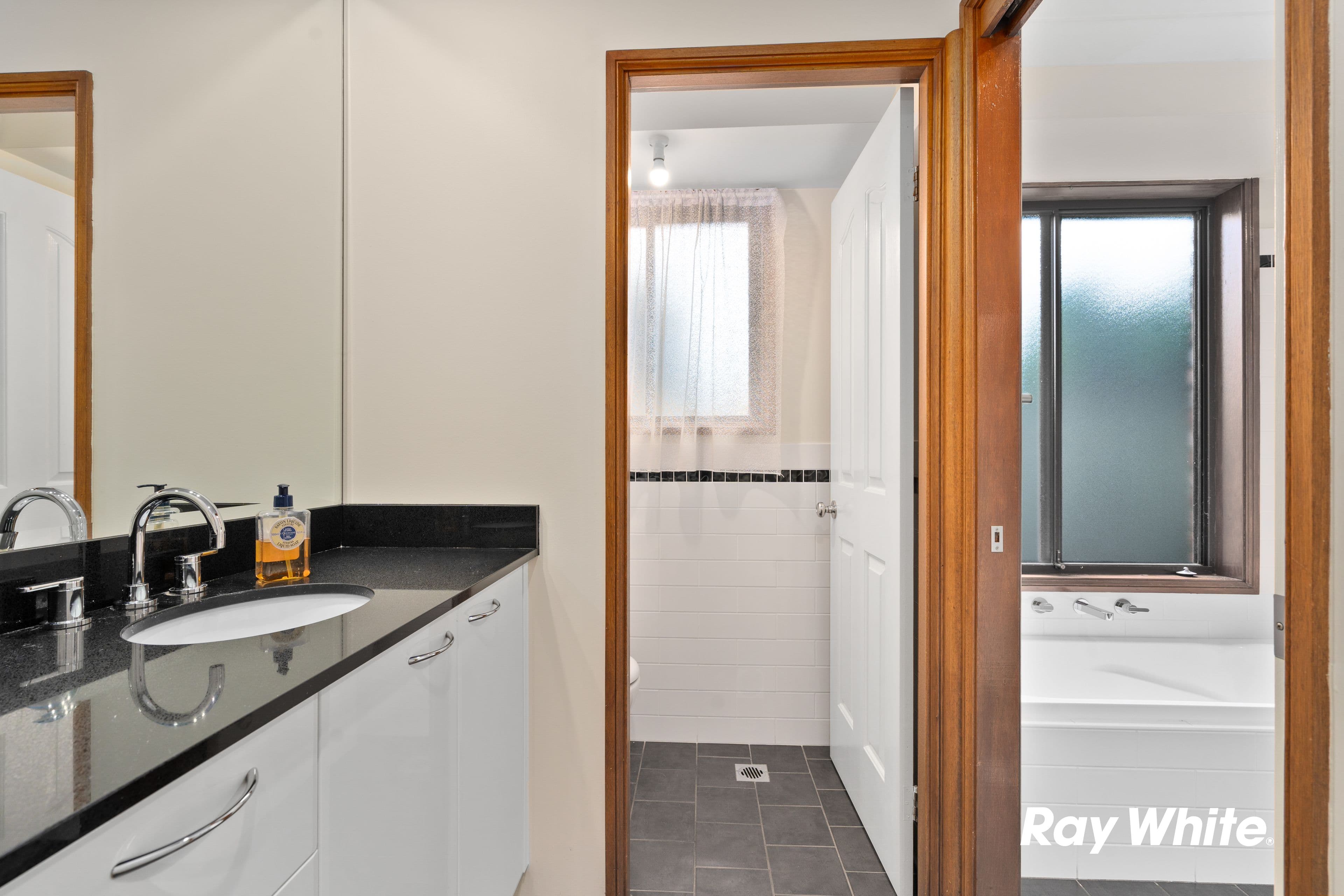 141 Cowper Circle, Quakers Hill NSW 2763, Quakers Hill - Thumbnail 6