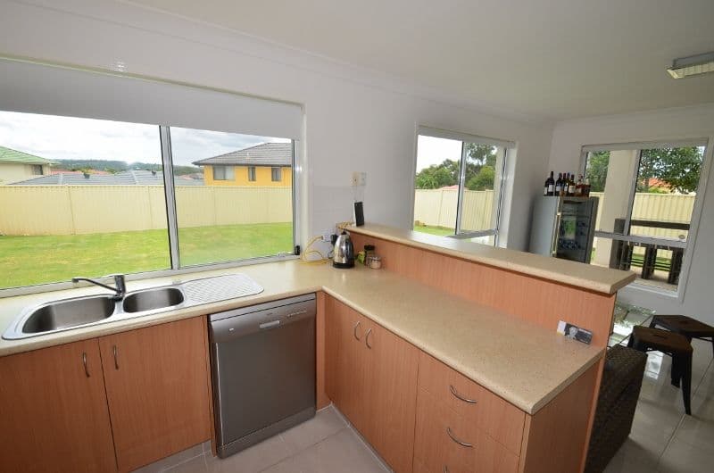 24 Respall Way, Arundel QLD 4214, Arundel - Thumbnail 5
