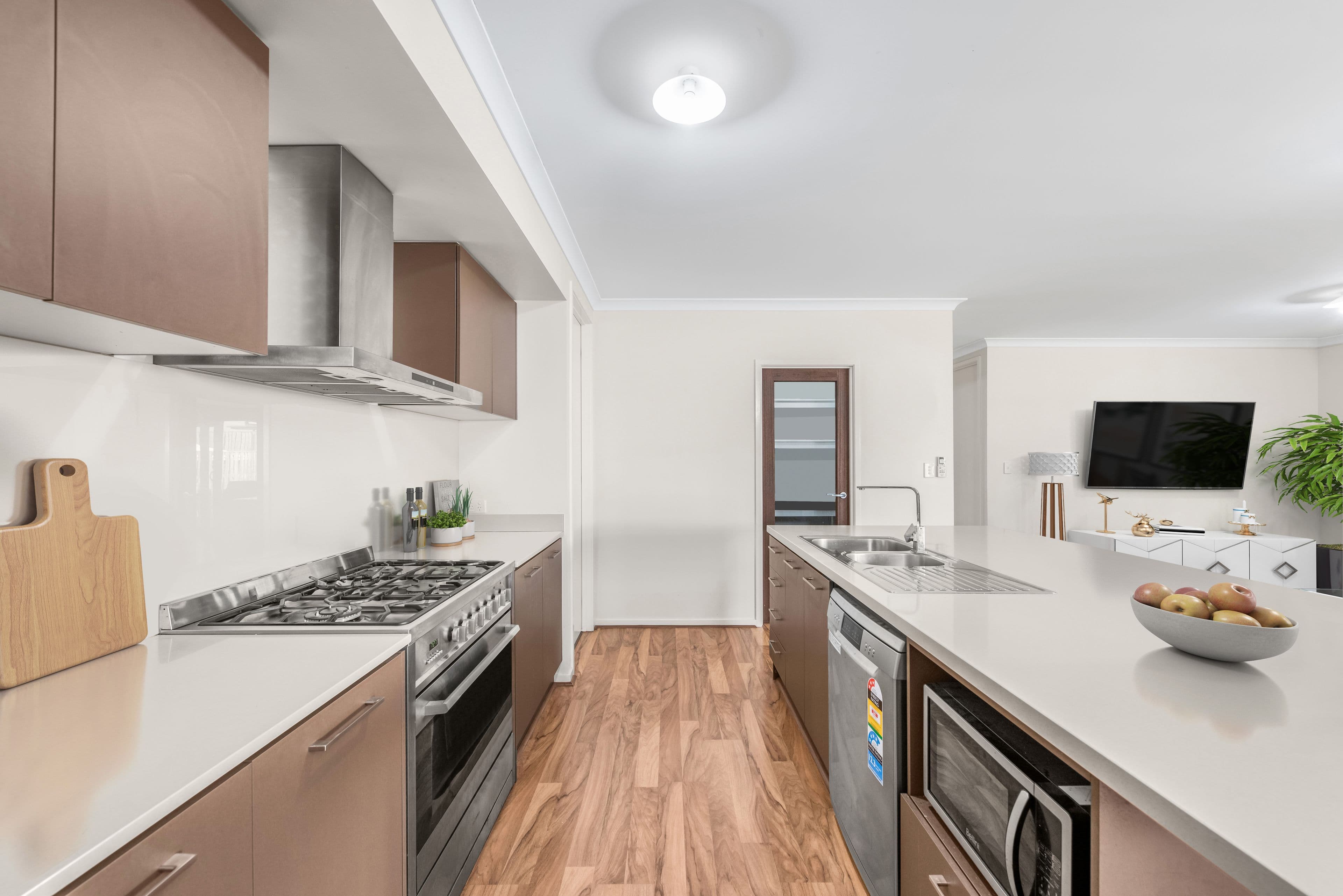 112 Meadows Circuit, Bellbird Park QLD 4300, Bellbird Park - Thumbnail 5
