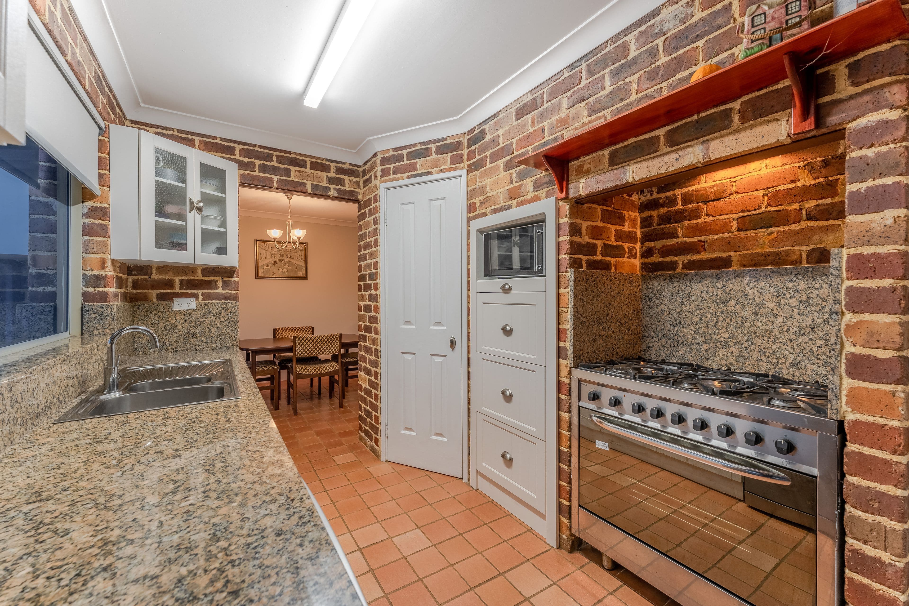 660 Houston Street, Sawyers Valley WA 6074, Sawyers Valley - Thumbnail 5