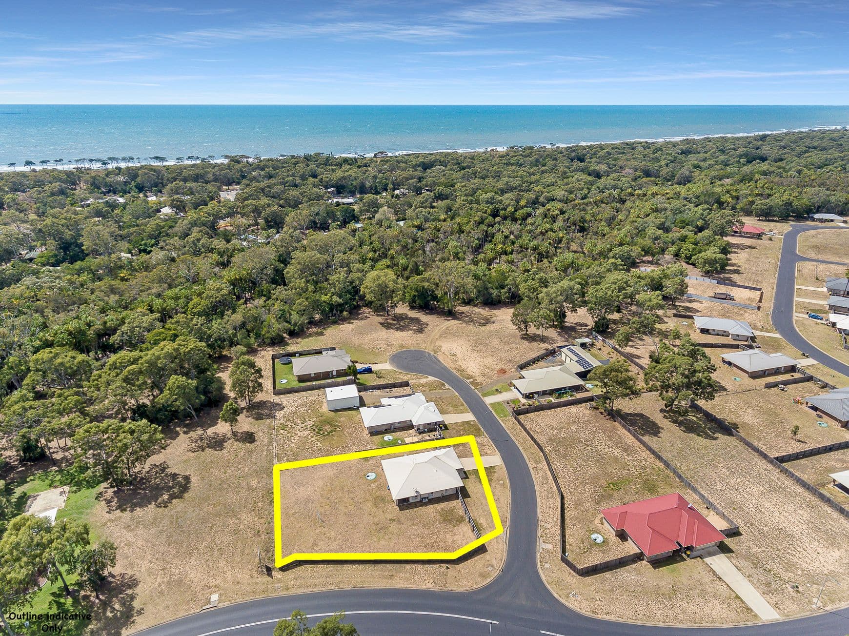 1 Belvedere Court, Moore Park Beach QLD 4670, Moore Park Beach - Thumbnail 2