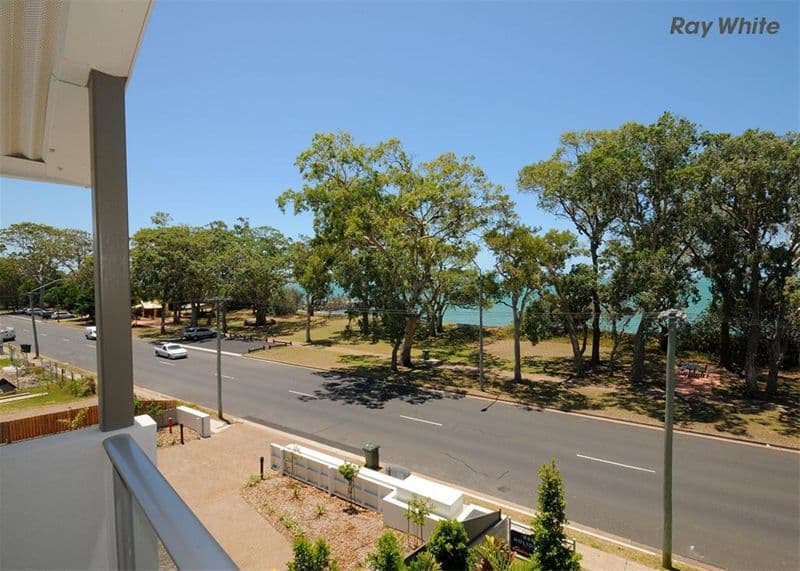 542 Esplanade, URANGAN QLD 4655, Urangan - Thumbnail 3