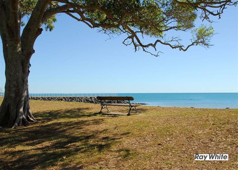 542 Esplanade, URANGAN QLD 4655, Urangan - Thumbnail 5