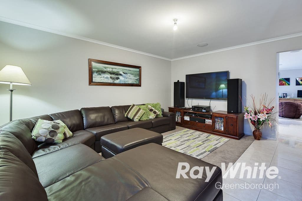 7 Towerhill Avenue, Doreen VIC 3754, Doreen - Thumbnail 2