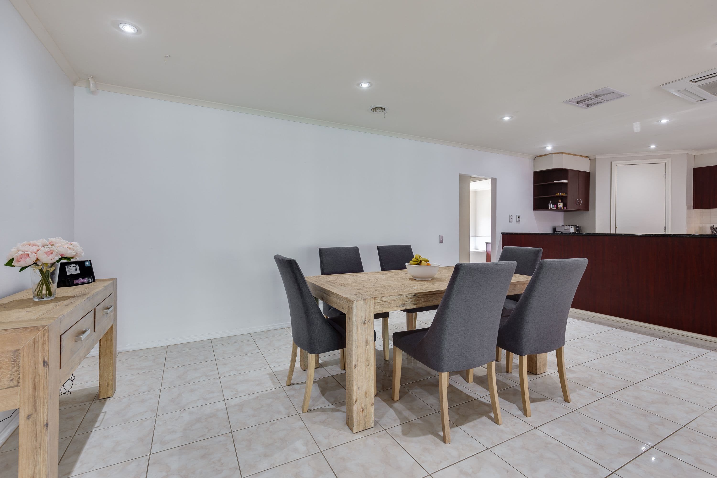 14 North Haven Drive, Epping VIC 3076, Epping - Thumbnail 4