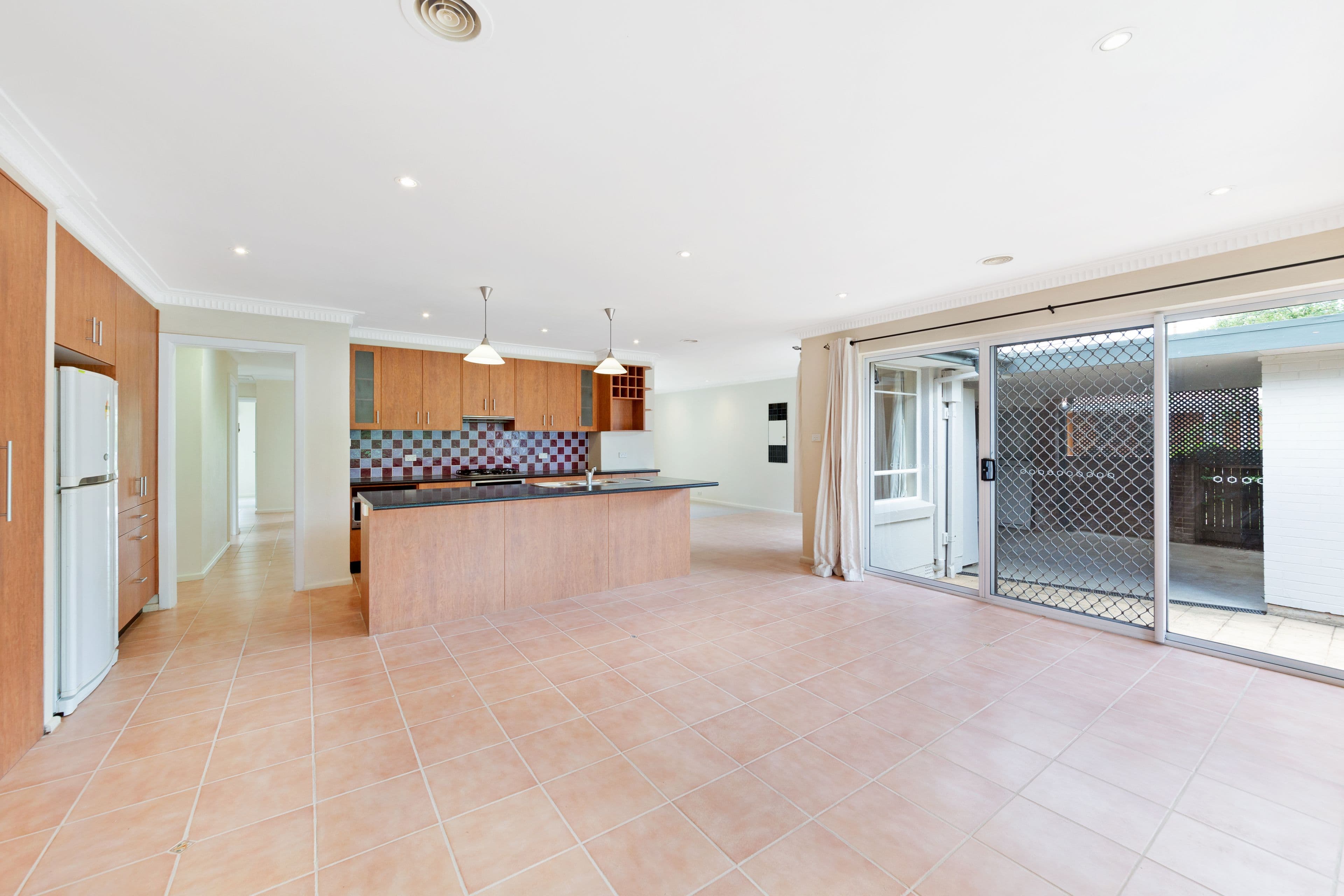 99 Morgan Crescent, Curtin ACT 2605, Curtin - Thumbnail 7