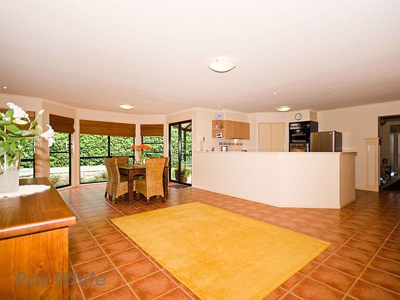 20 Fraser Place, FOREST LAKE QLD 4078, Forest Lake - Thumbnail 2