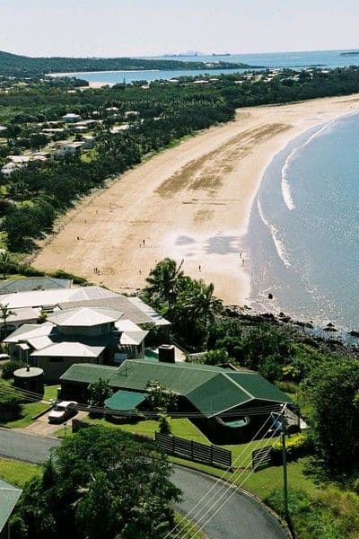 28 Owen Jenkins Drive, SARINA BEACH QLD 4737, Sarina Beach - Thumbnail 5