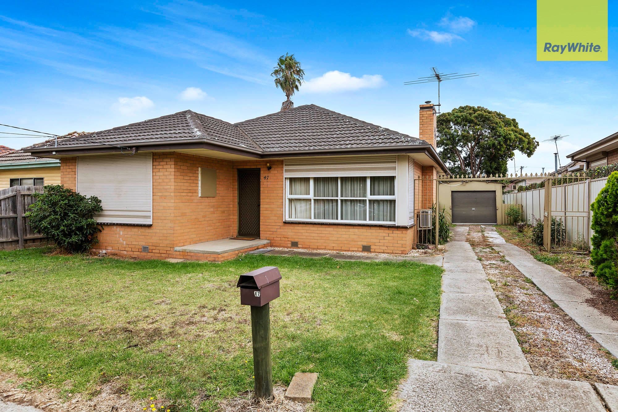 47 Millawa Avenue, St Albans VIC 3021, St Albans - Image 1