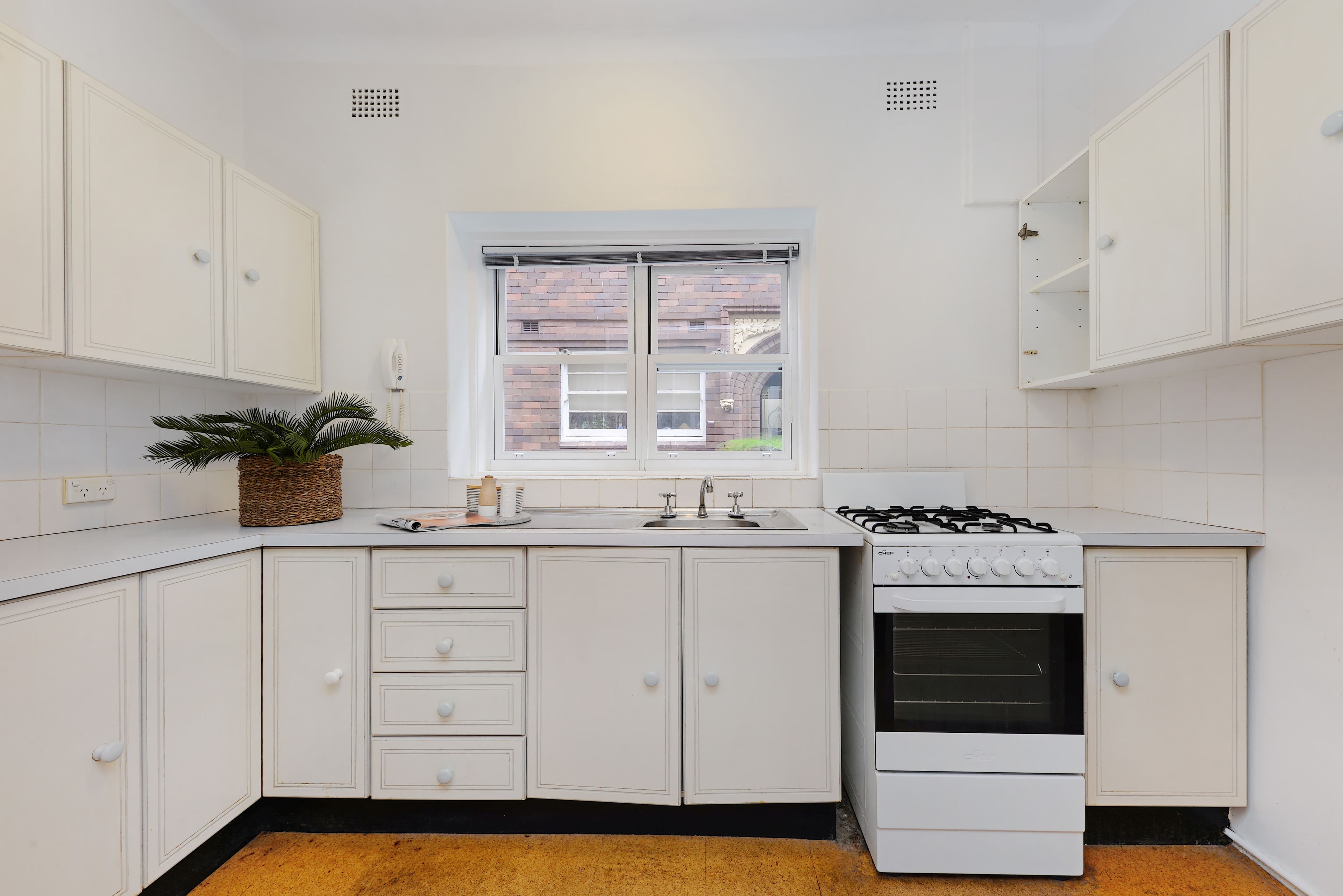 38A FLOOD Street, Bondi NSW 2026, Bondi - Thumbnail 2