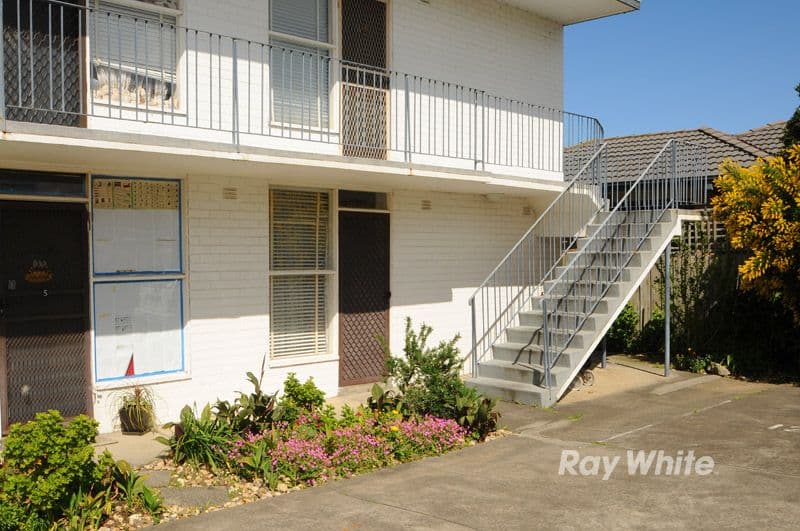 30 Bowmore Road, NOBLE PARK VIC 3174, Noble Park - Thumbnail 2