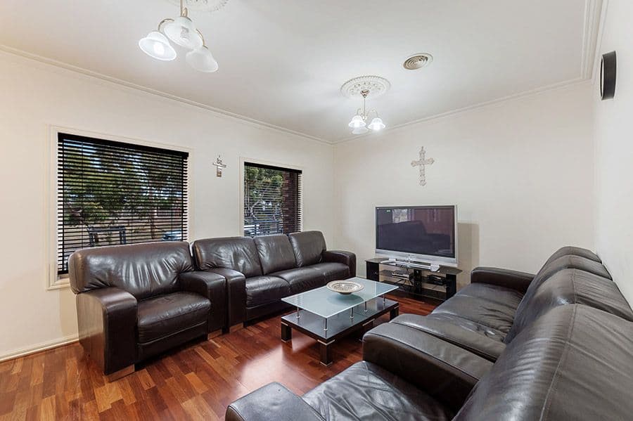 5 Klein Crescent, Roxburgh Park VIC 3064, Roxburgh Park - Thumbnail 4