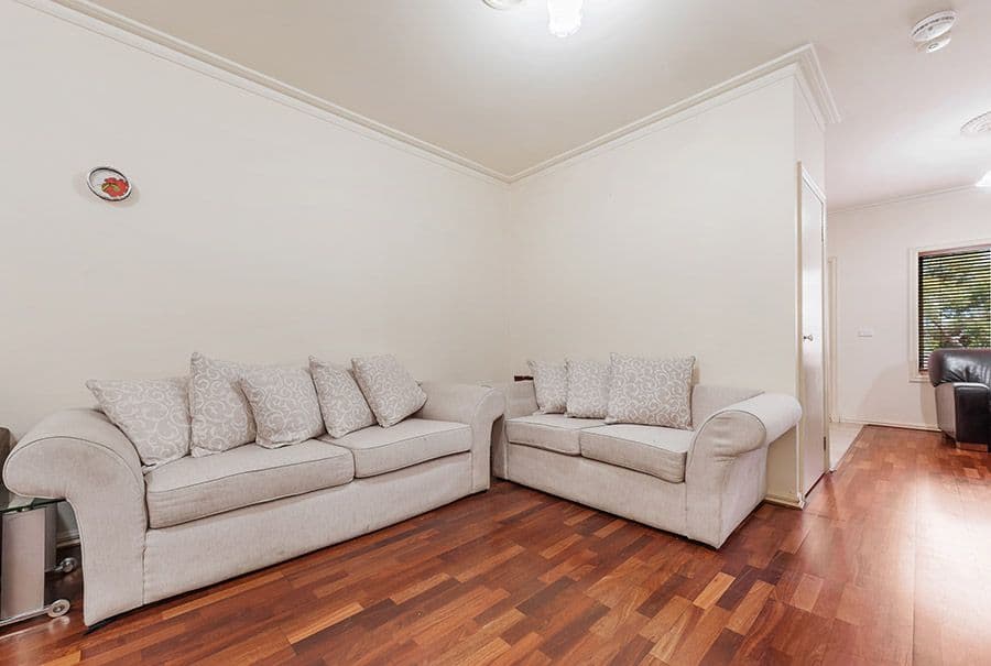 5 Klein Crescent, Roxburgh Park VIC 3064, Roxburgh Park - Thumbnail 5