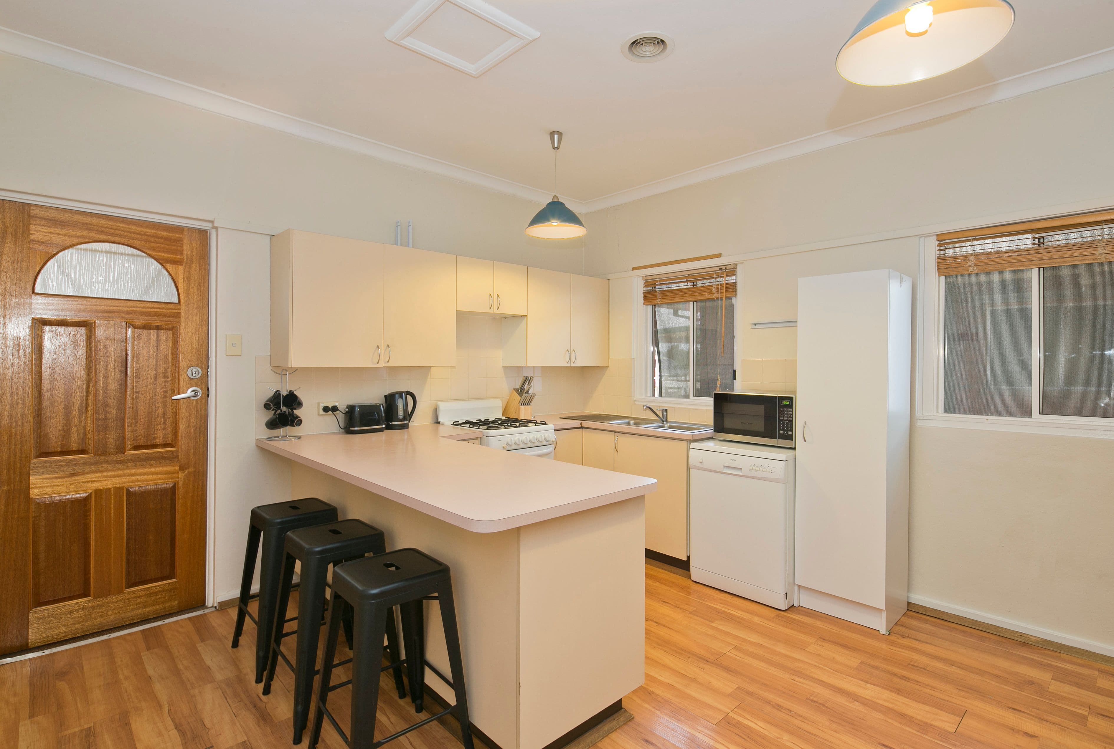 37 Hume Street, Goulburn NSW 2580, Goulburn - Thumbnail 7